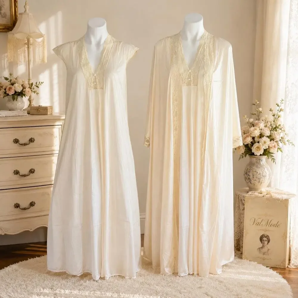 Vintage Val Mode Cream Nylon Peignoir Set Lace Nightgown & Robe Medium 1970s - Picture 2 of 12